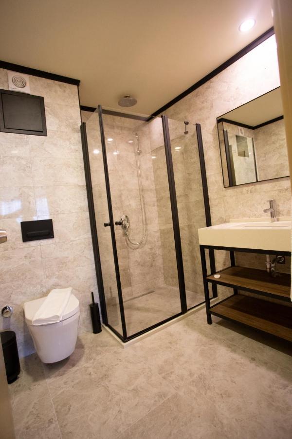 Besiktas Serenity Hotel Istanbul Exterior photo